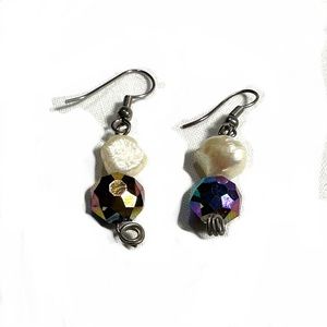 Freshwater Pearl & Oil Slick Aurora Borealis Dangle Earrings Coiled Bottom